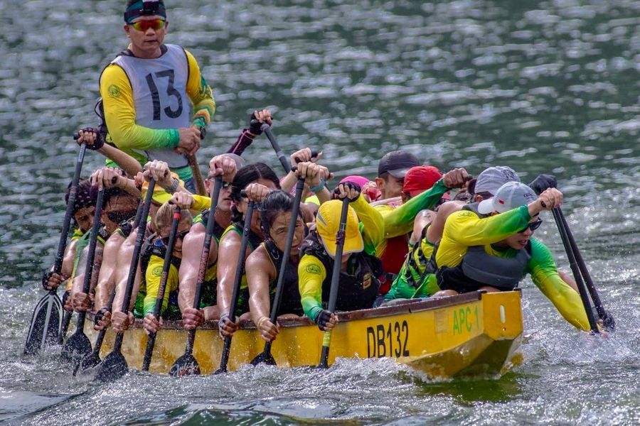 Paddlers at the Austcham 10km Challenge 2025