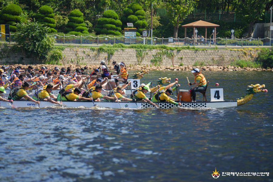 Austcham mixed crew at Busan International 2025