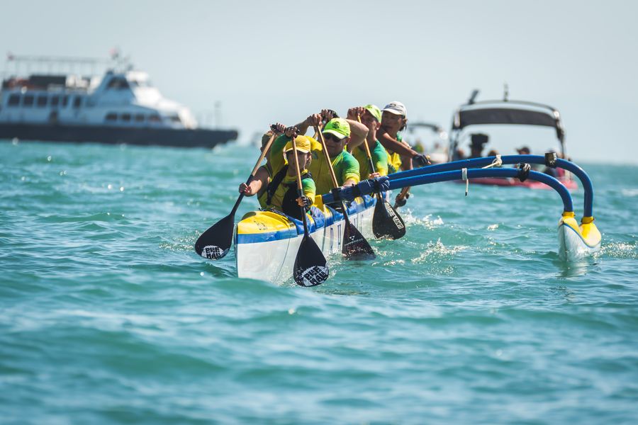 Austcham mixed crew at the Hong Kong Around the Island Race